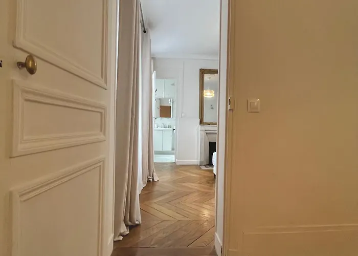 Apartman Beautiful Flat By Louvre & Tuileries