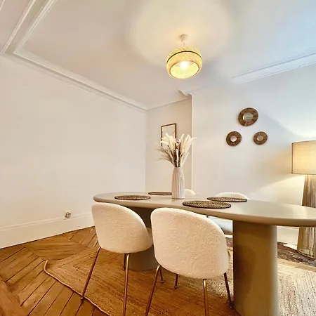 Beautiful Flat By Louvre & Tuileries アパート